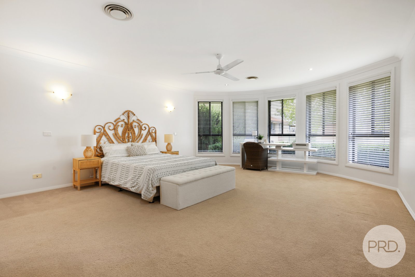 23 The Grange TAMWORTH 13