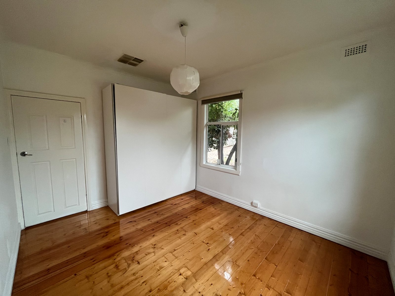 Gallery: 23 Thurloo Street
