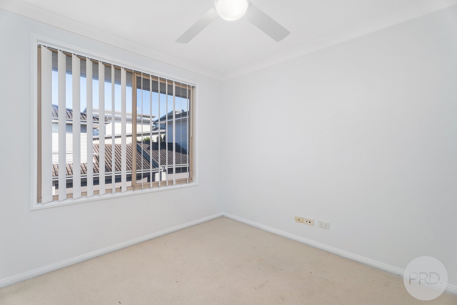 2/3 Thurlow Avenue NELSON BAY 9