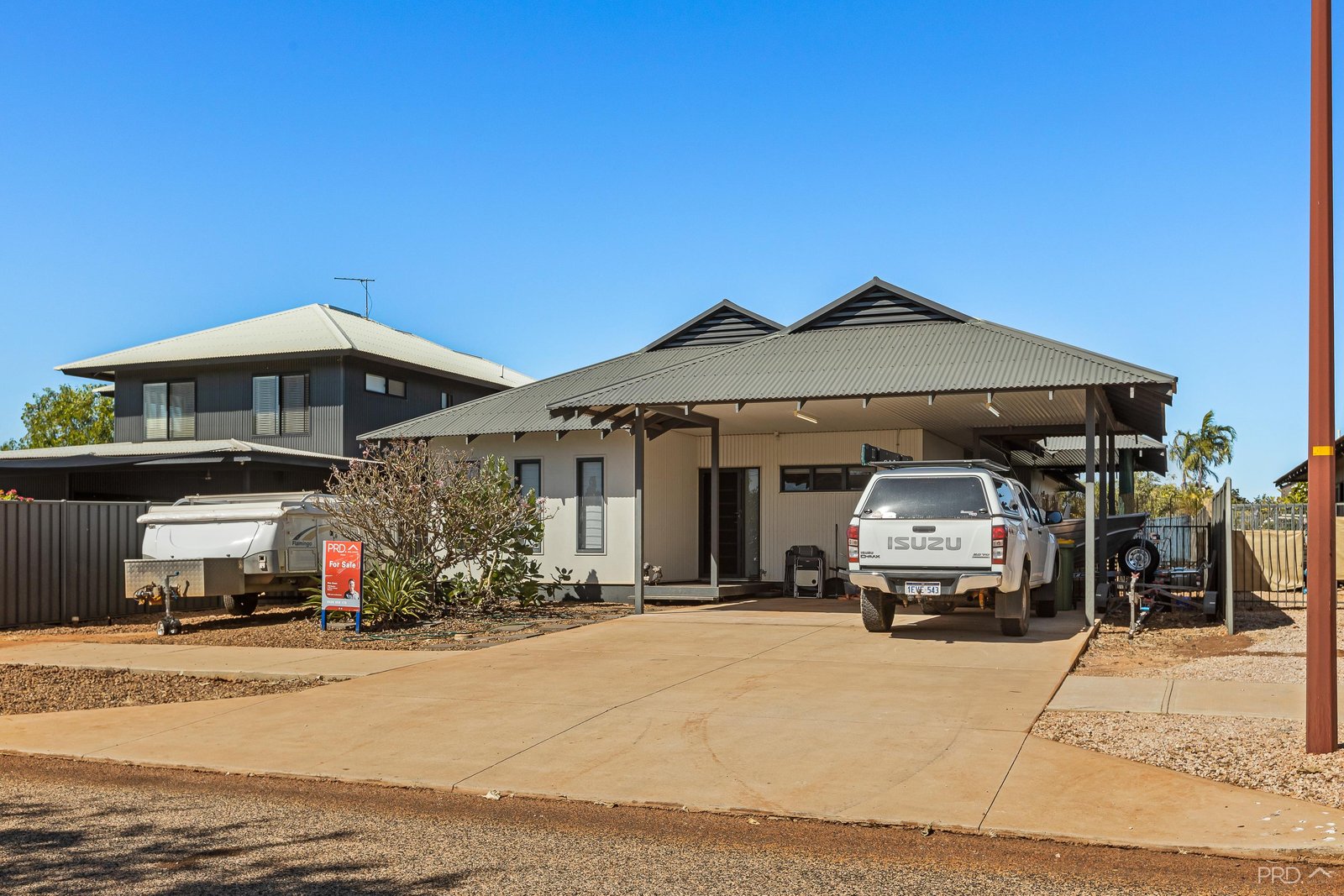 23 Tomarito Crescent BILINGURR 27