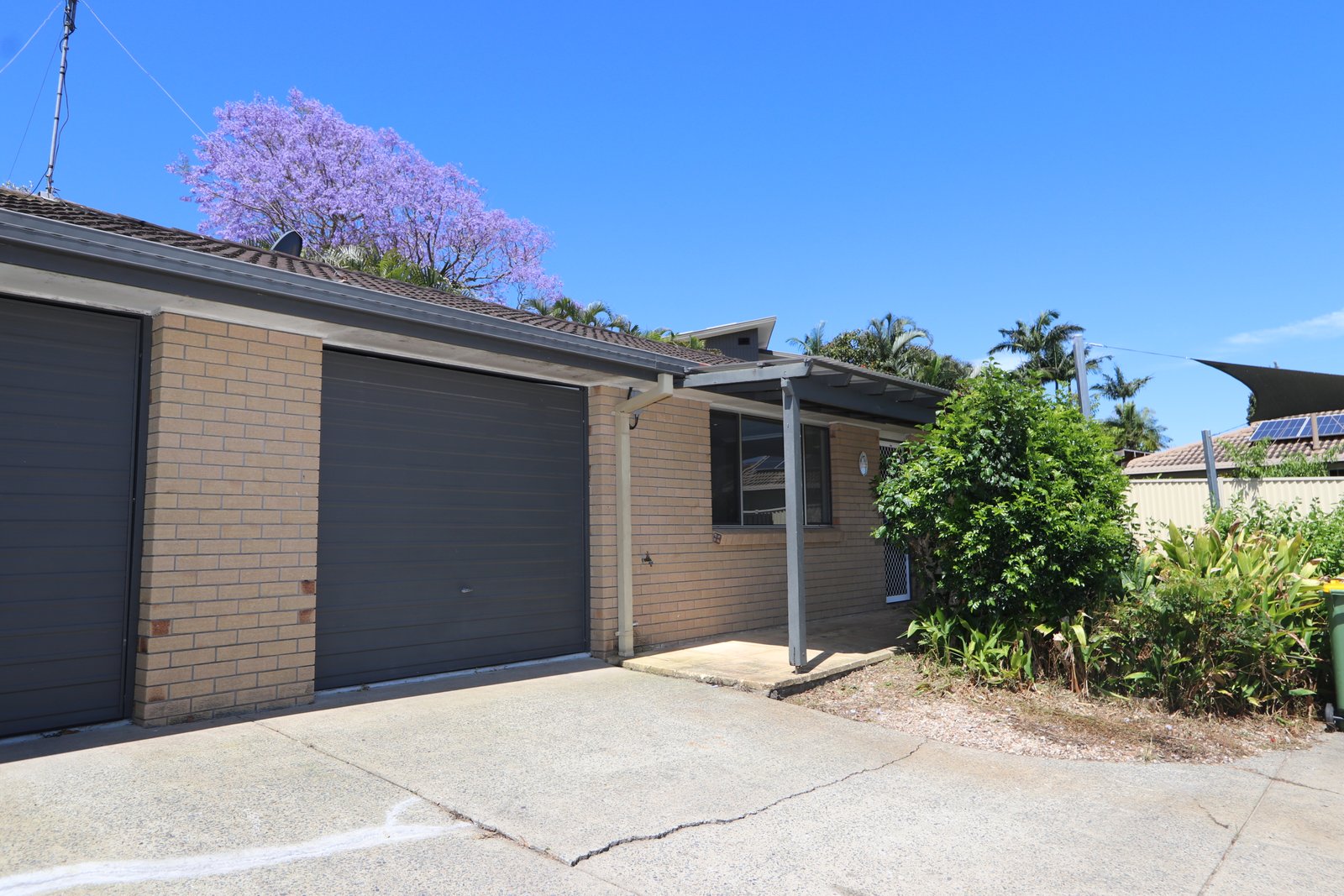 2/3 Tomkins Place SOUTHPORT 19