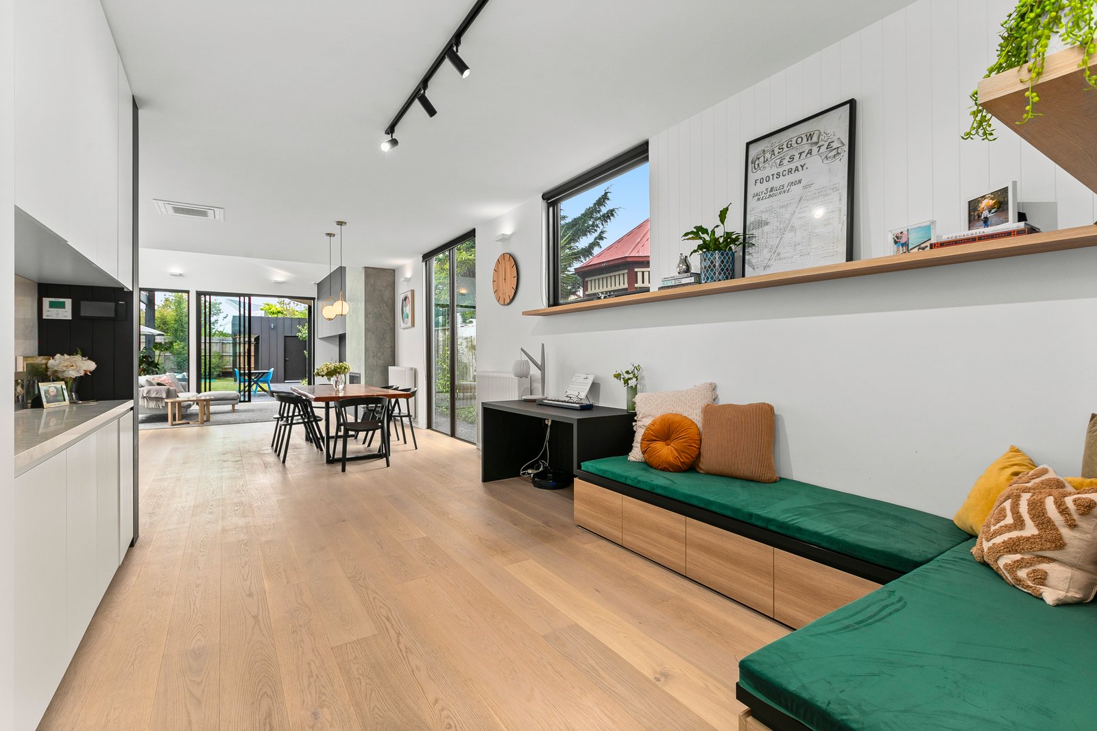 Gallery: 23 Tongue Street