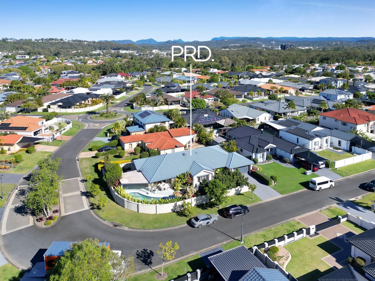 23 Tropicana Circuit Burleigh Waters 26