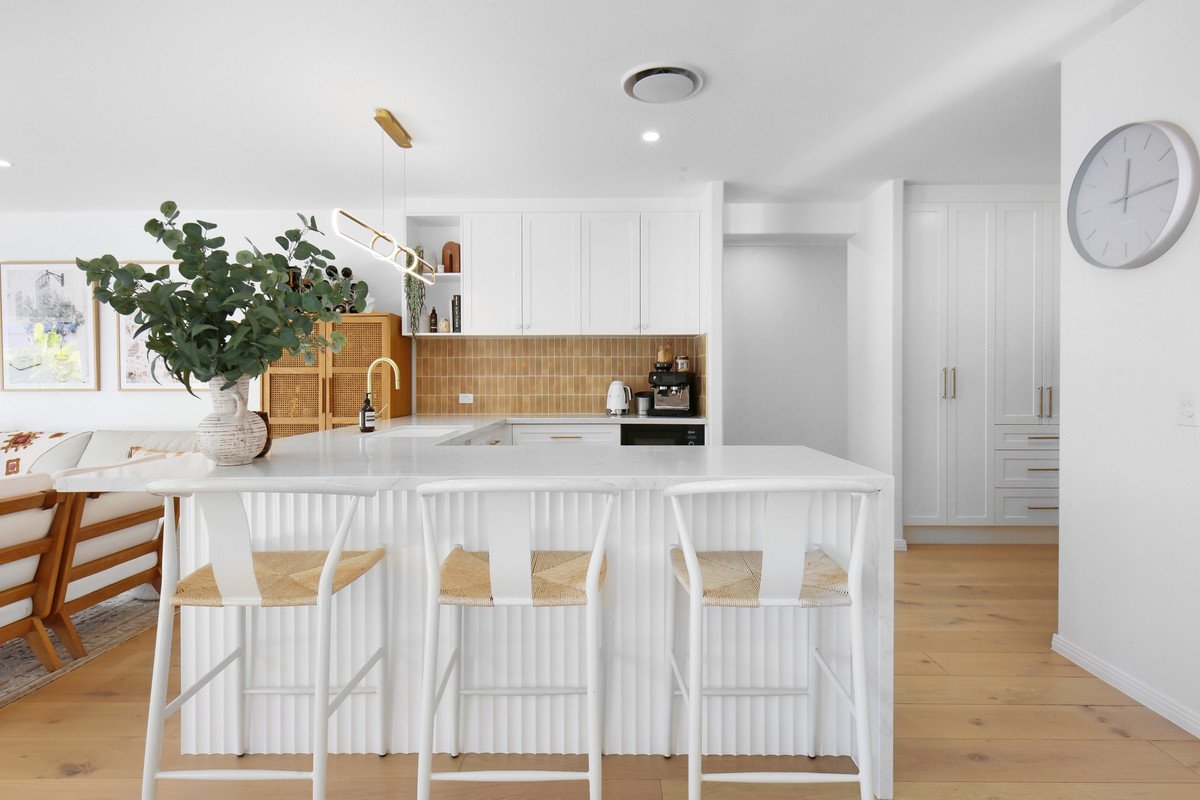 23 Tropicana Circuit Burleigh Waters 10