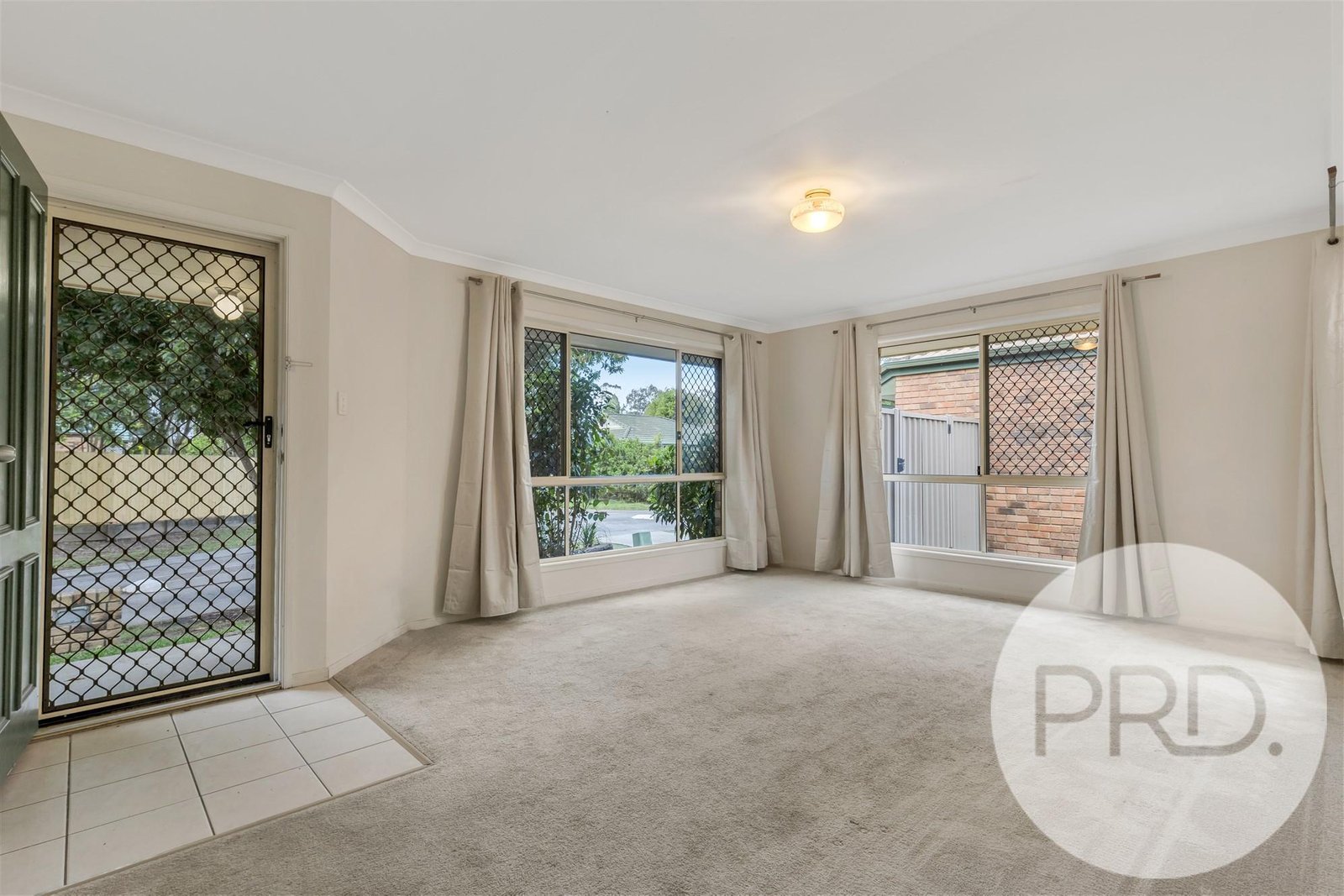 23 Turquoise Place WAVELL HEIGHTS 2