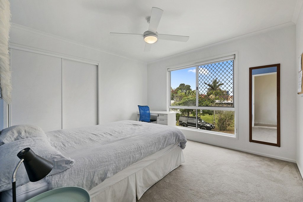 23 Twenty Fourth Avenue PALM BEACH 8