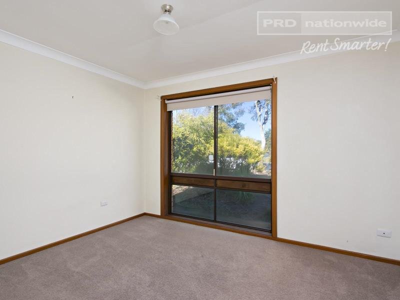 23 Undurra Drive GLENFIELD PARK 7