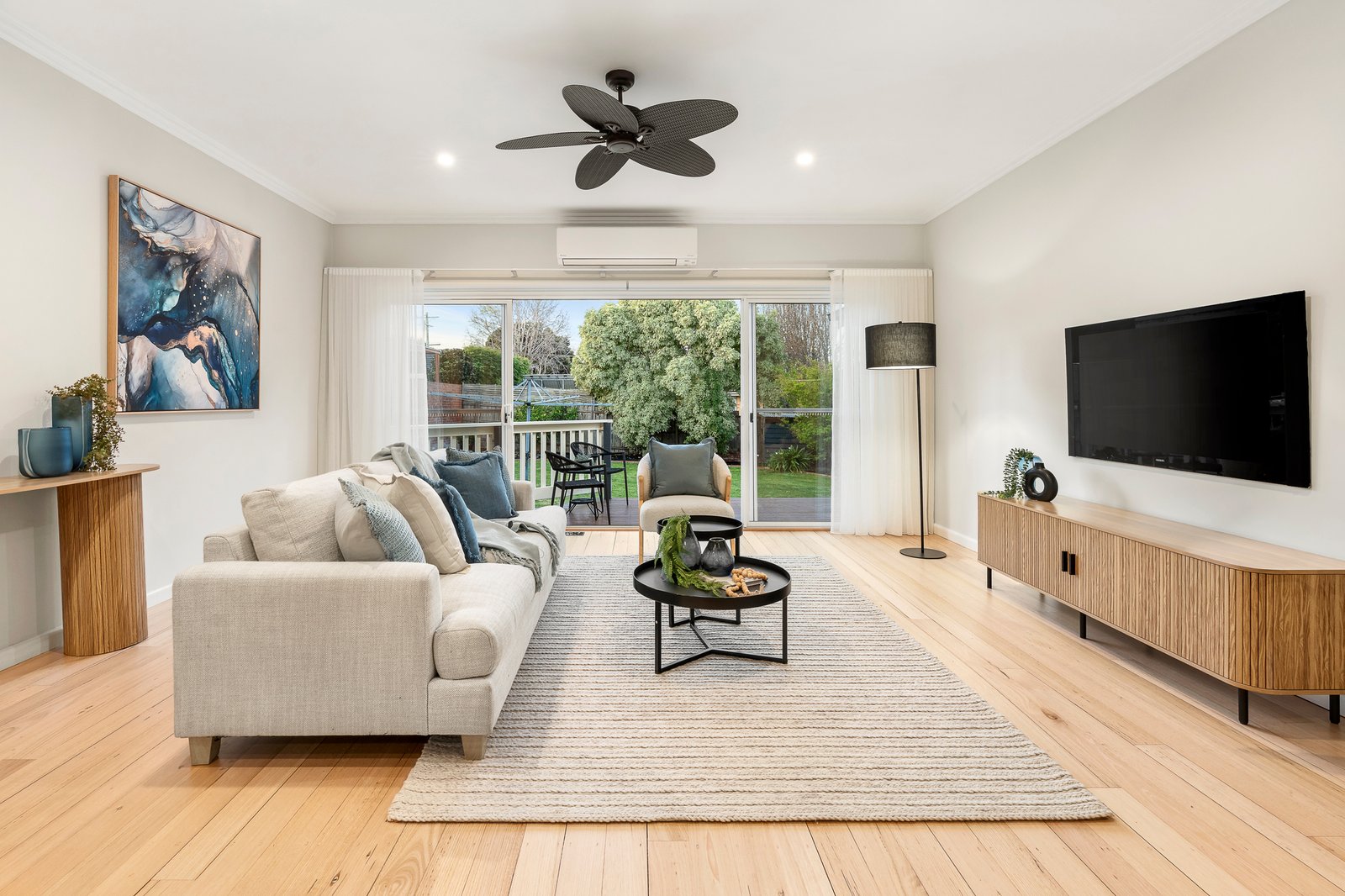 Gallery: 23 Victoria Street