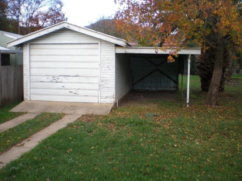 23 Victoria Street TAMWORTH 3