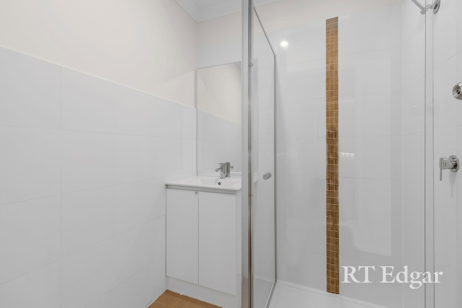 Real Estate and Property in 23 Vincent Street, Macleod, VIC