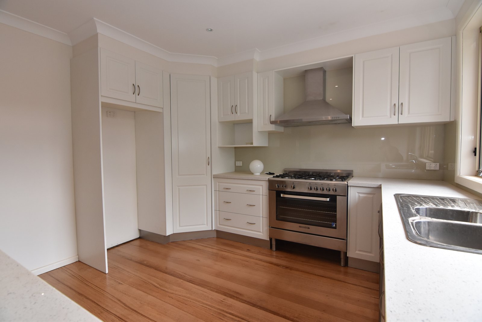 Gallery: 23 Walsgott Street