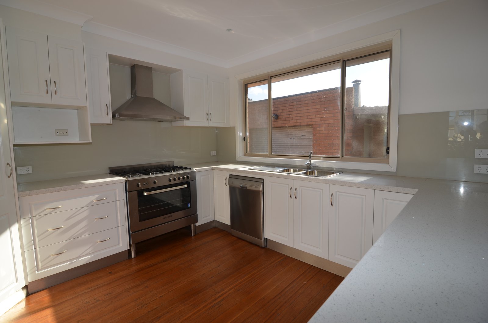 Gallery: 23 Walsgott Street