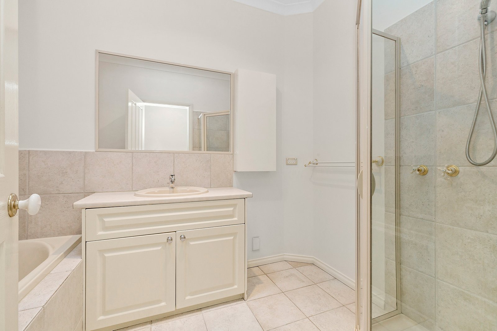 Real Estate and Property in 2/3 Walter Street, Bulleen, VIC