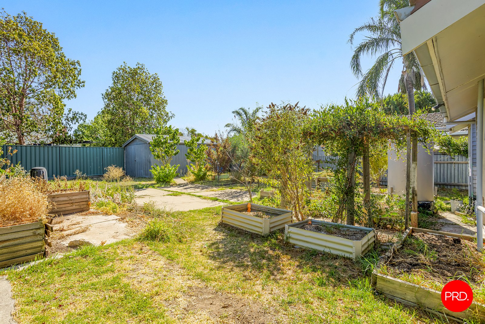 23 Waratah St  WHITE HILLS 11