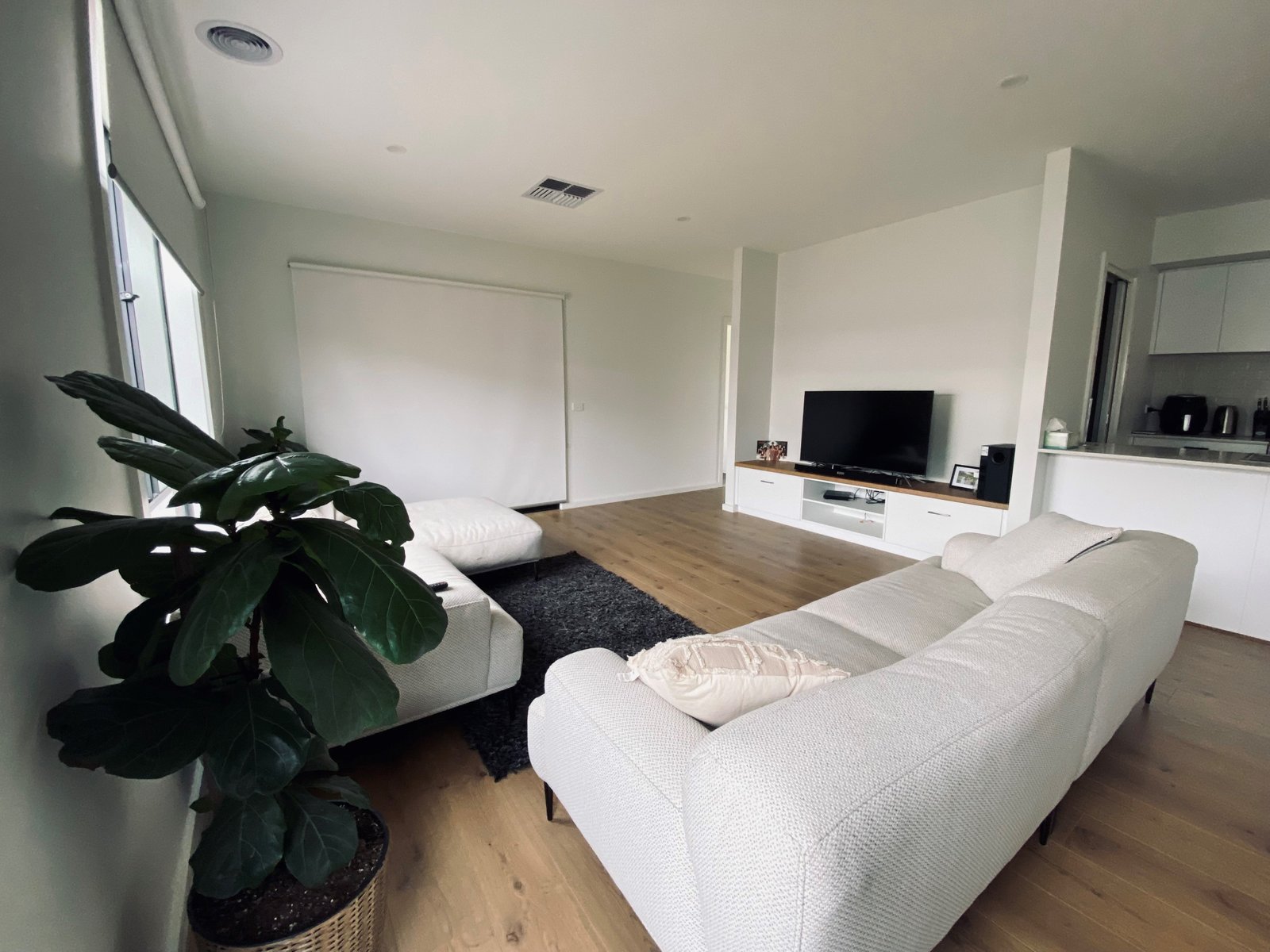Gallery: 23 Waterloo Plains Crescent