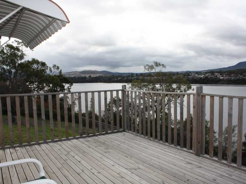 23 Wendourie Parade AUSTINS FERRY 2