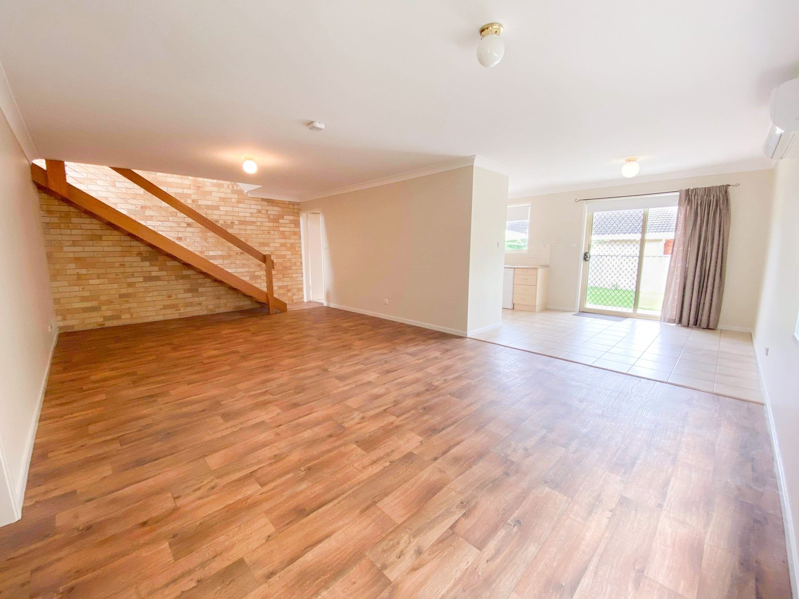 2/3 Whitesands Road FINGAL BAY 5