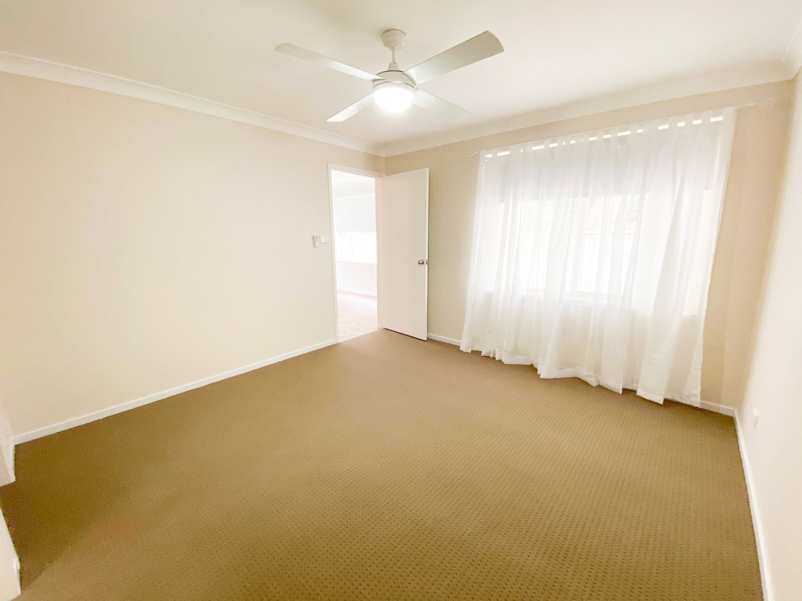 2/3 Whitesands Road FINGAL BAY 8