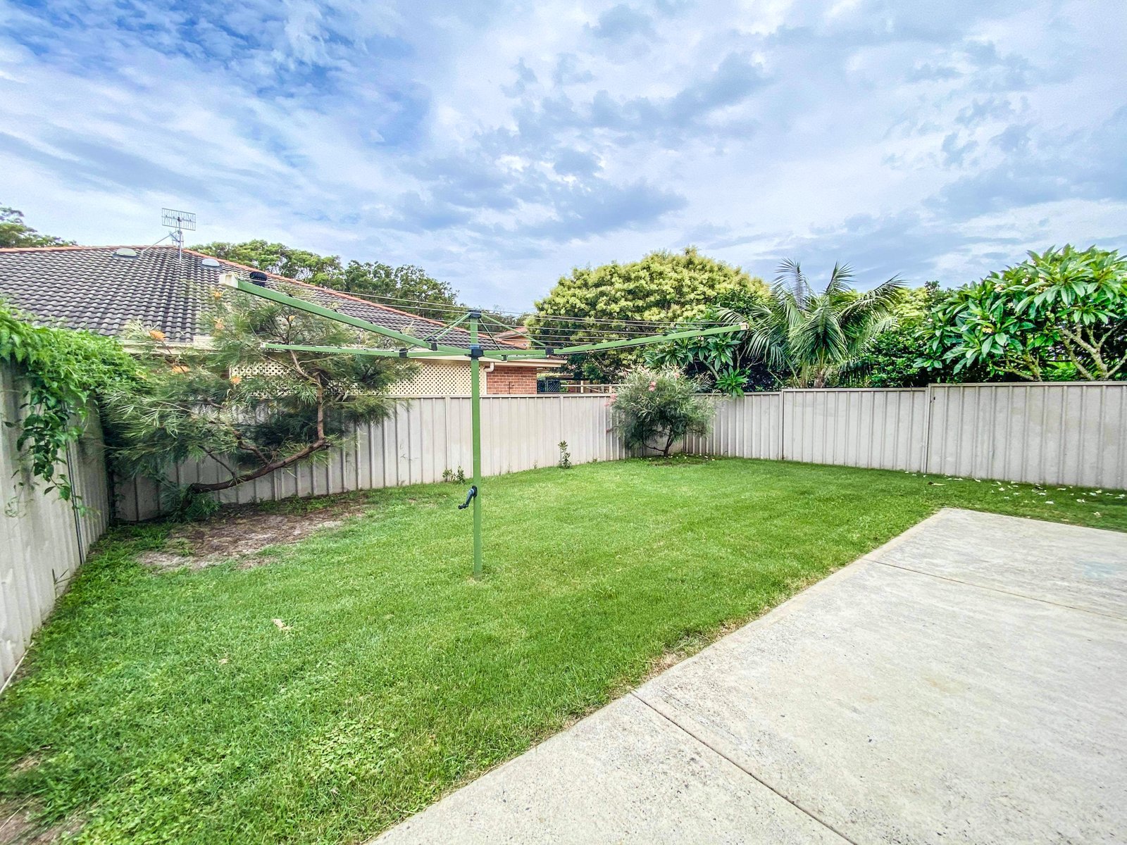 2/3 Whitesands Road FINGAL BAY 19