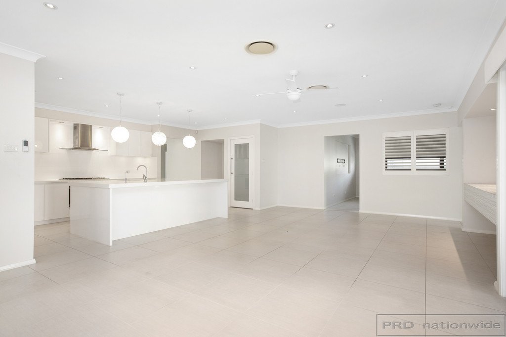 23 Whitewater Street CHISHOLM 4