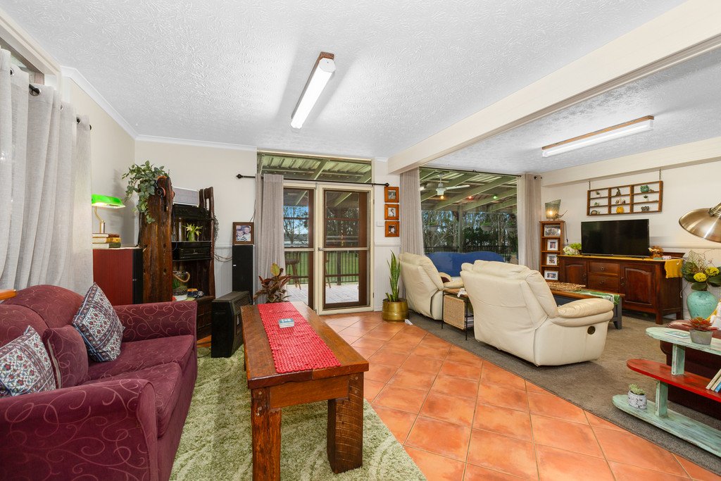 23 Willow Avenue BOGANGAR 8