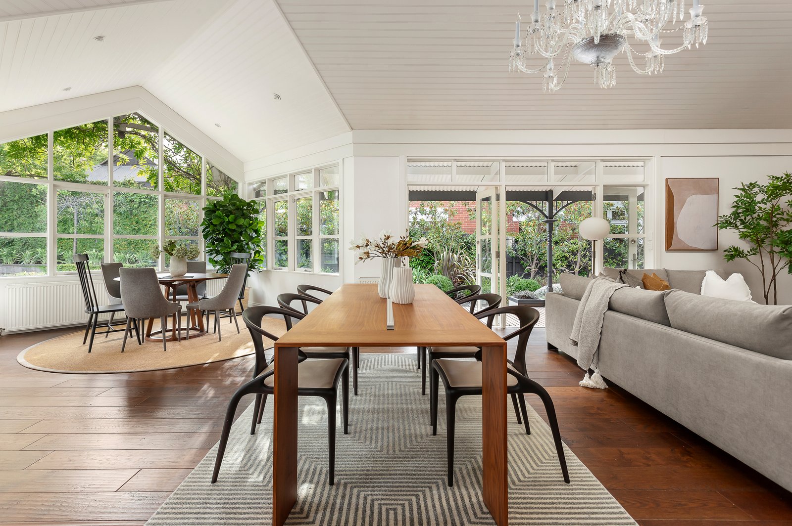 Image of dining room