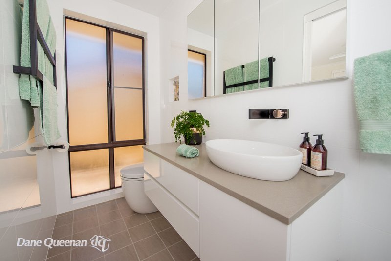 23 Windward Close CORLETTE 14