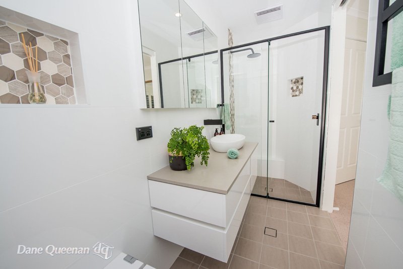 23 Windward Close CORLETTE 15