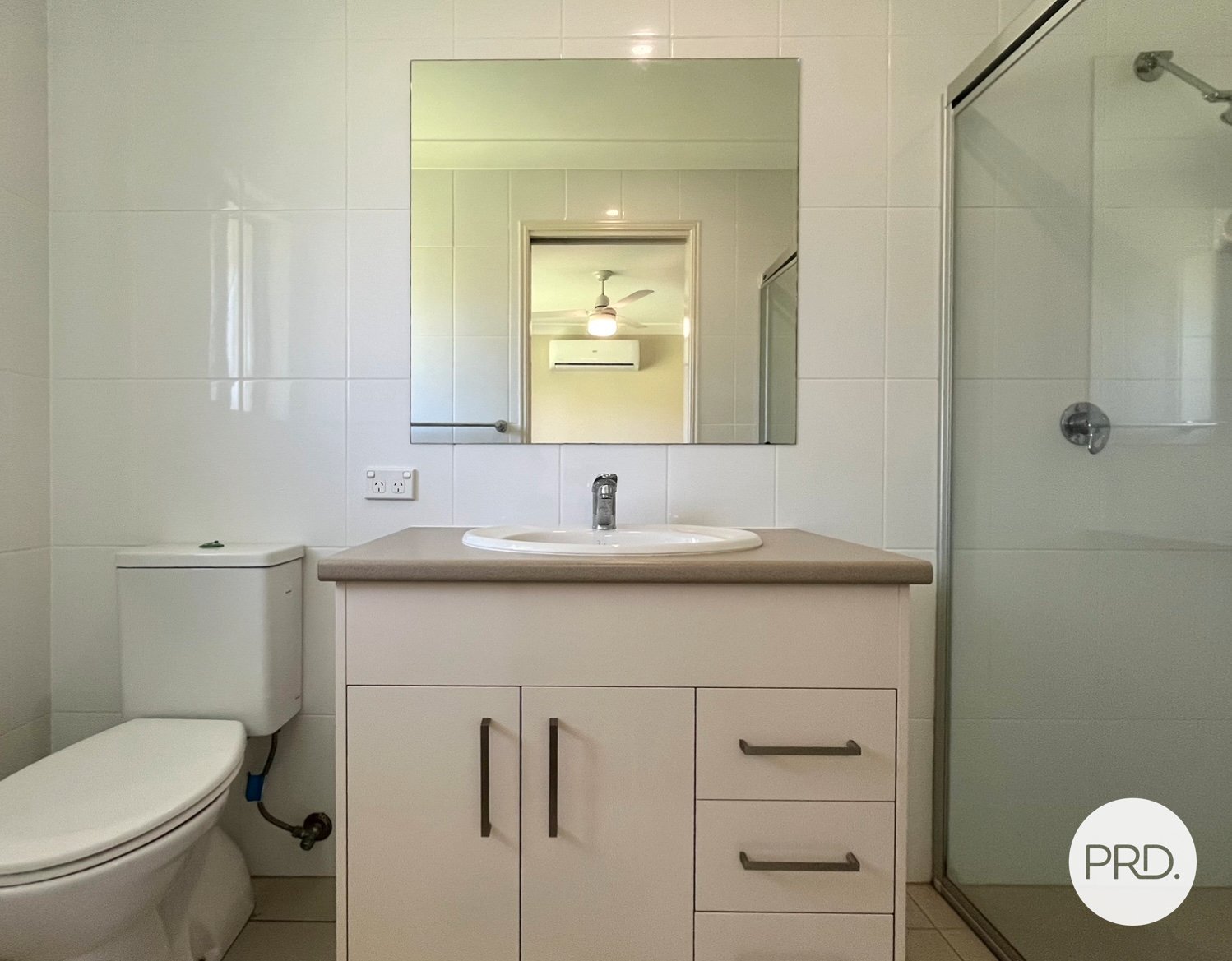 23 Winpara Drive KIRKWOOD 8