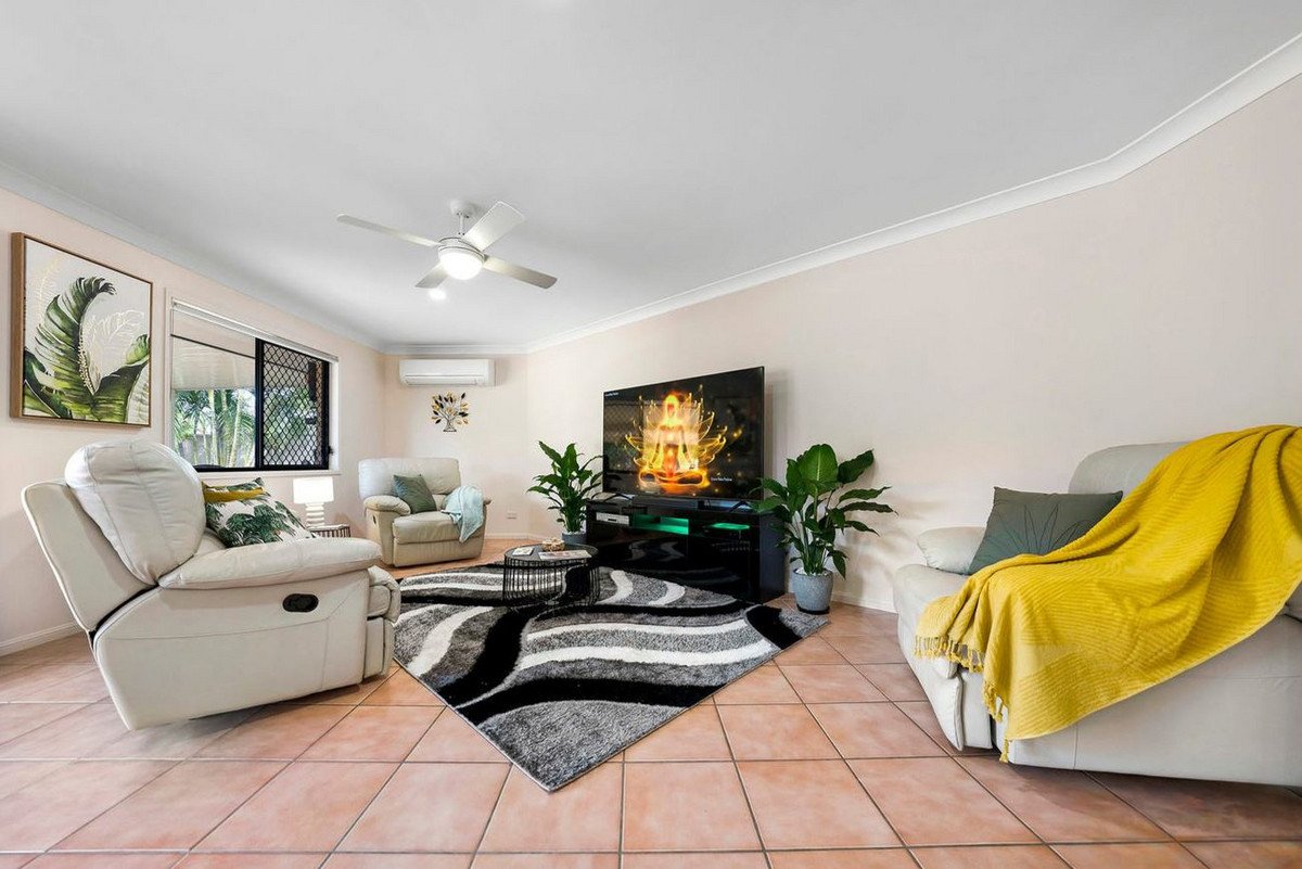 23 Wonga Street Burleigh Heads 8