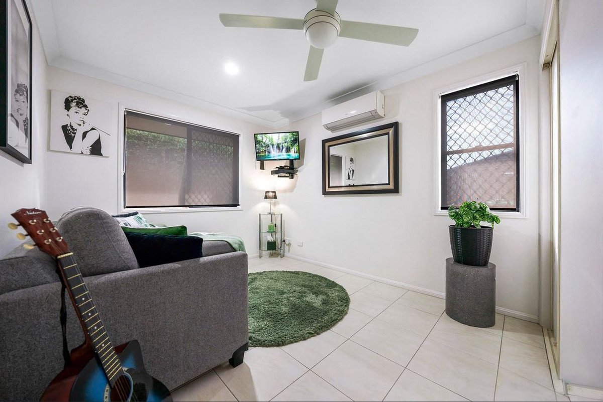 23 Wonga Street Burleigh Heads 13