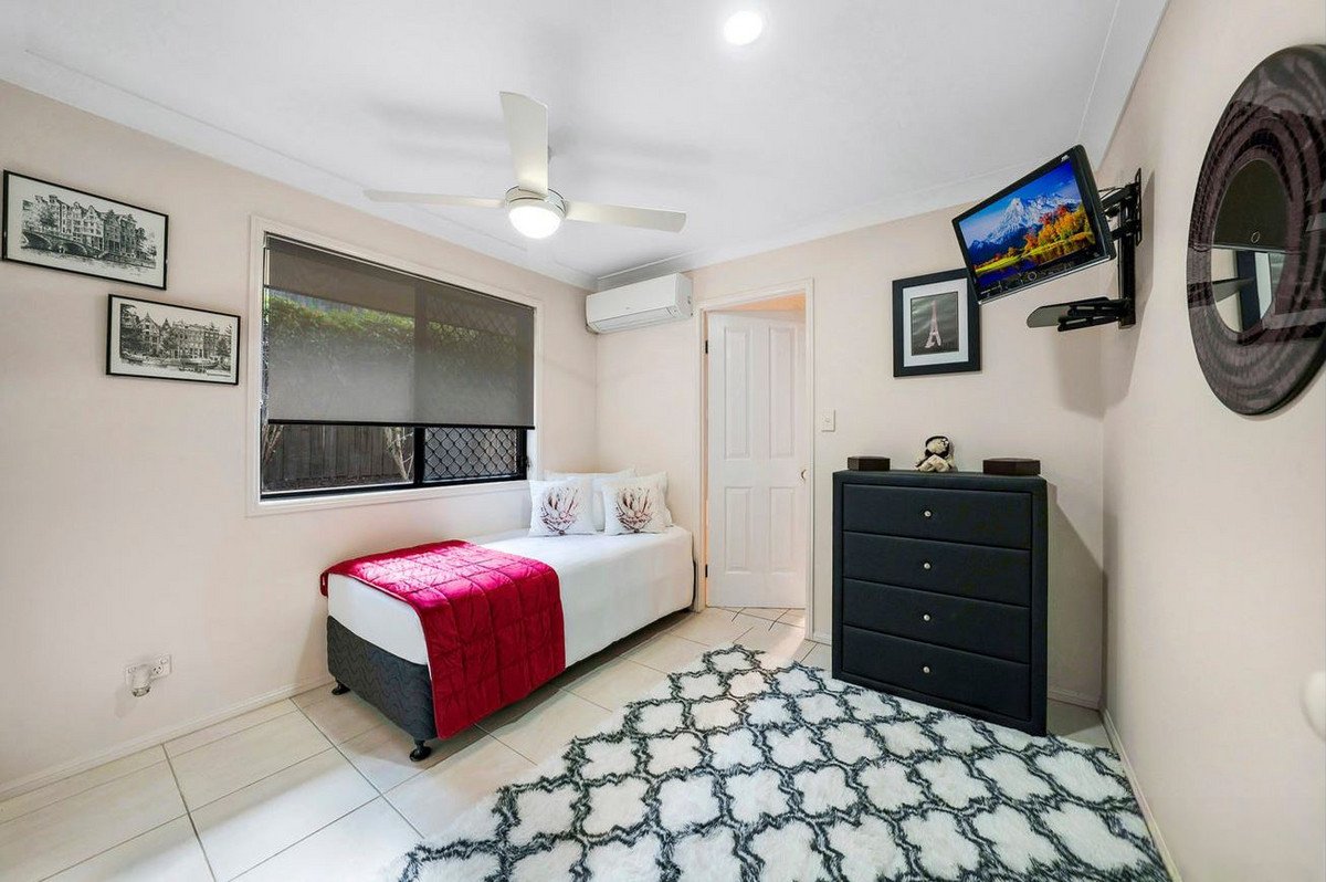 23 Wonga Street Burleigh Heads 15
