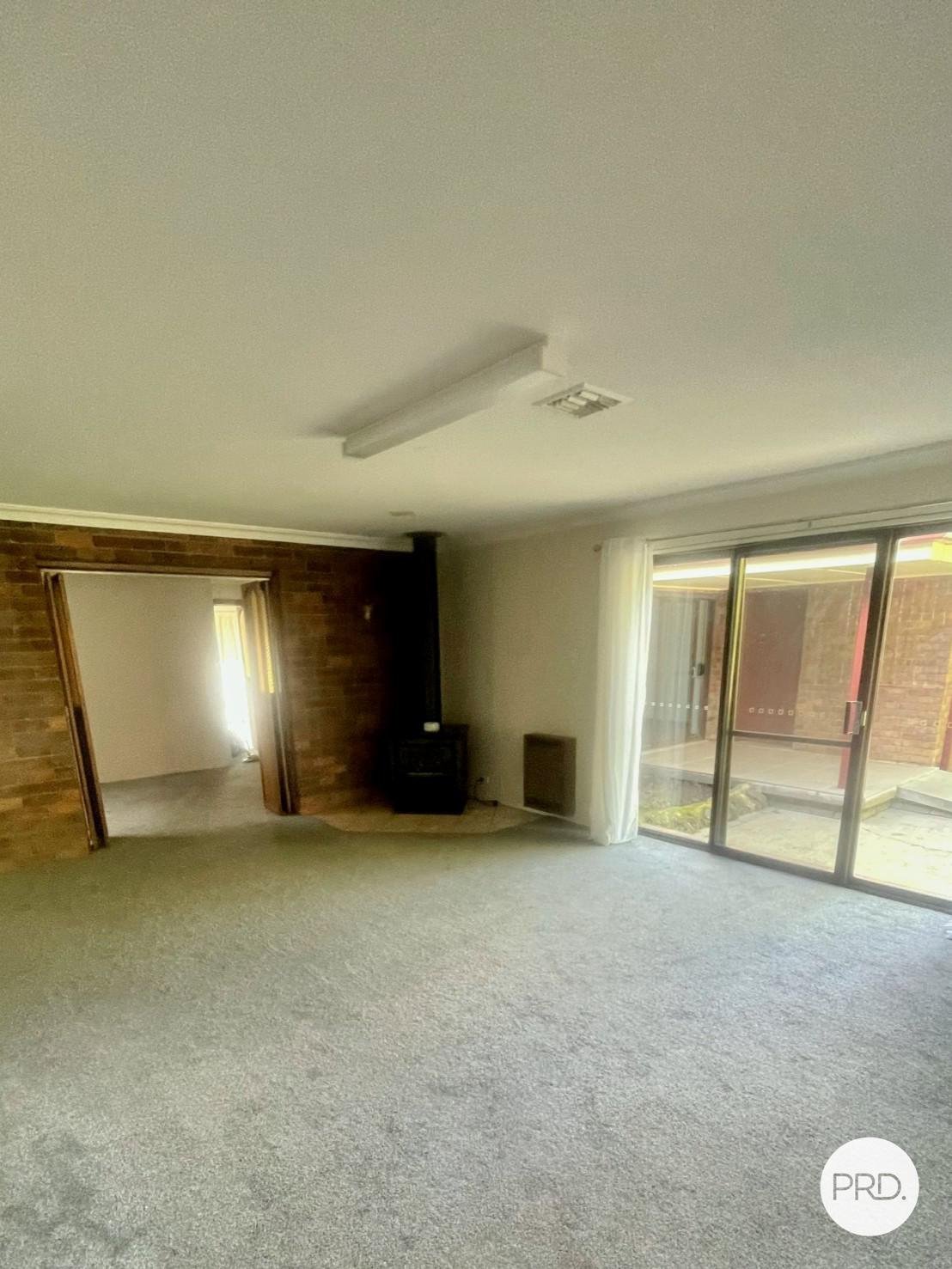 23 Woodward Street ORANGE 12