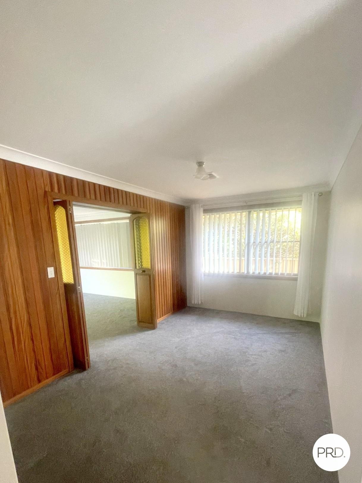 23 Woodward Street ORANGE 9