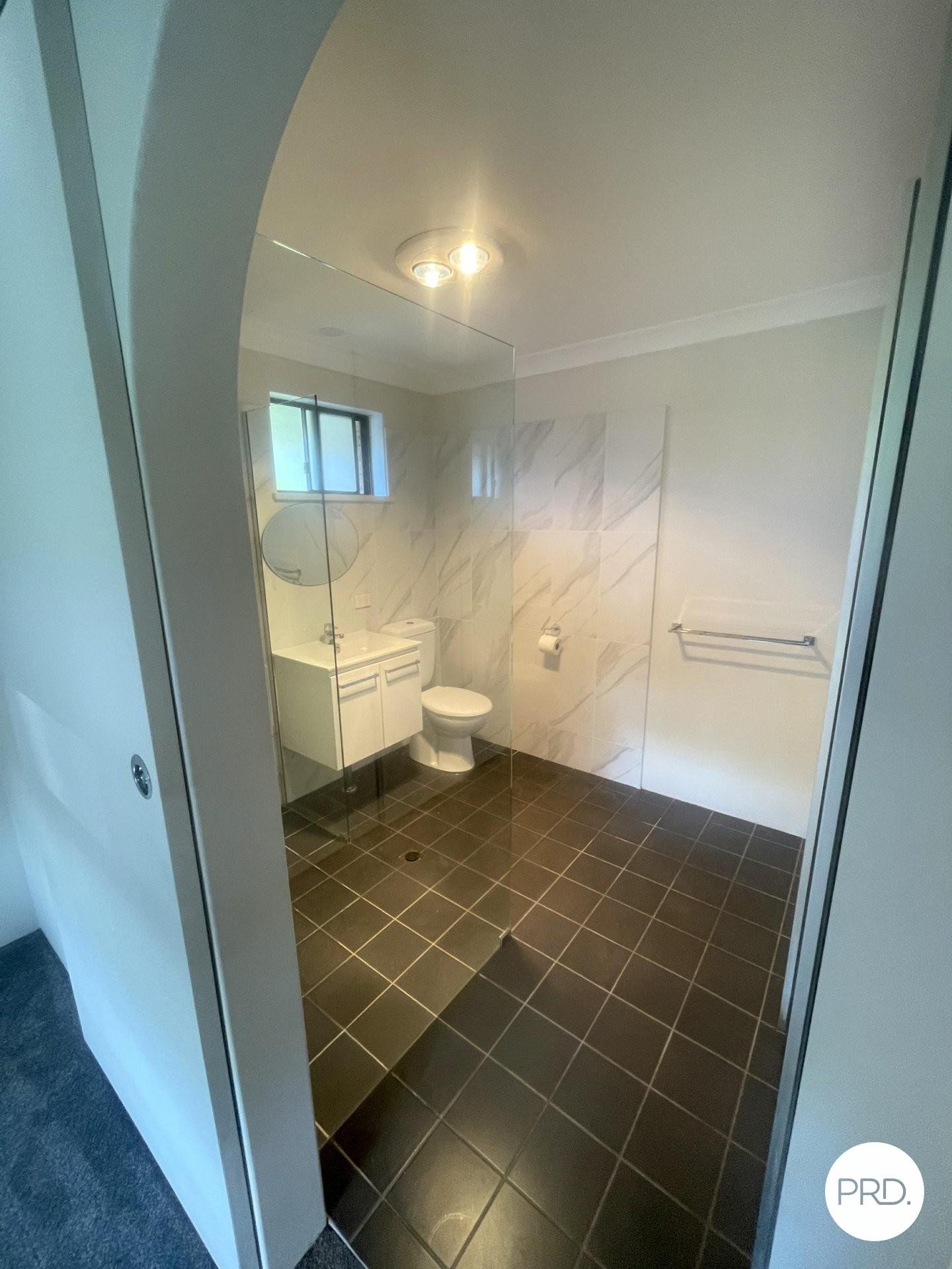 23 Woodward Street ORANGE 13