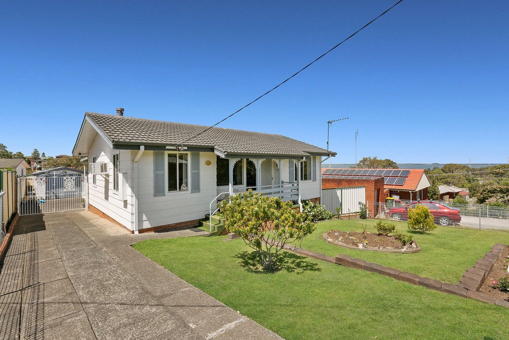 23 Wyndarra Way KOONAWARRA 1