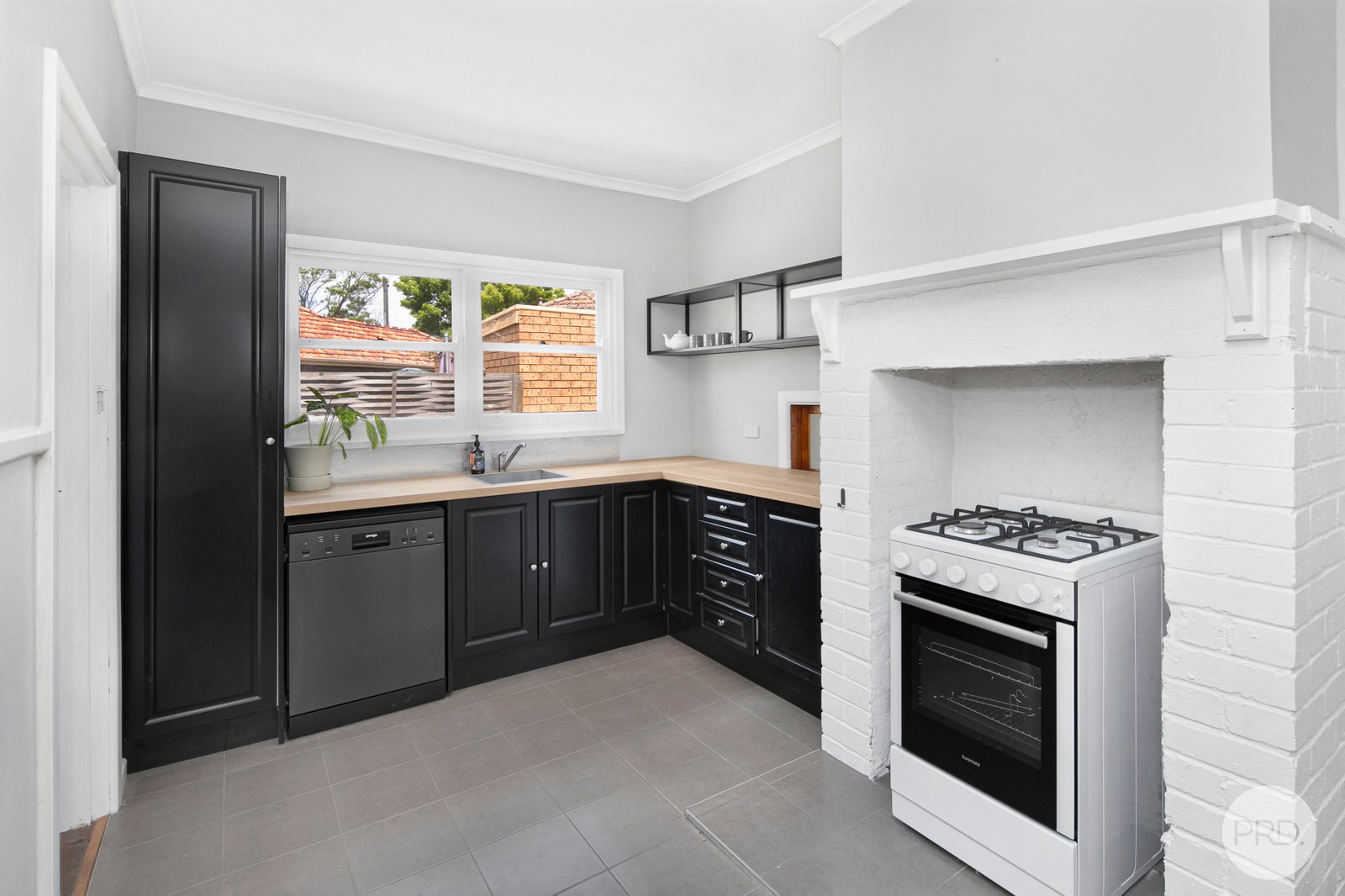 23 Yarrowee Street SEBASTOPOL 3