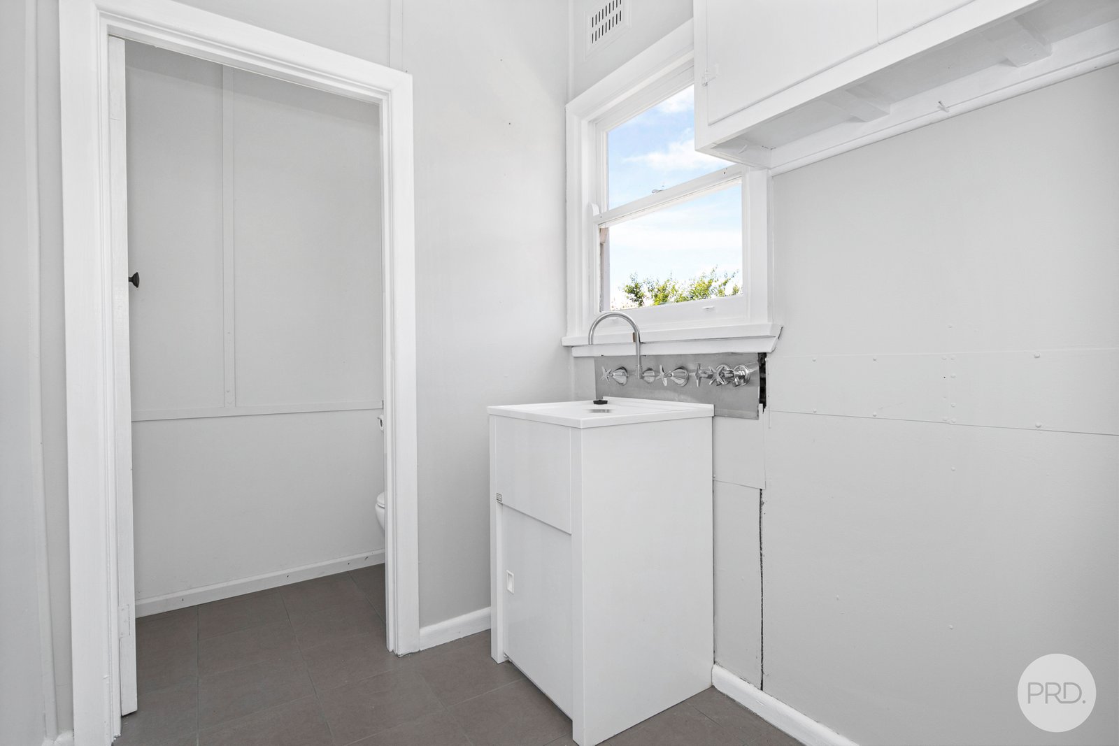 23 Yarrowee Street SEBASTOPOL 8