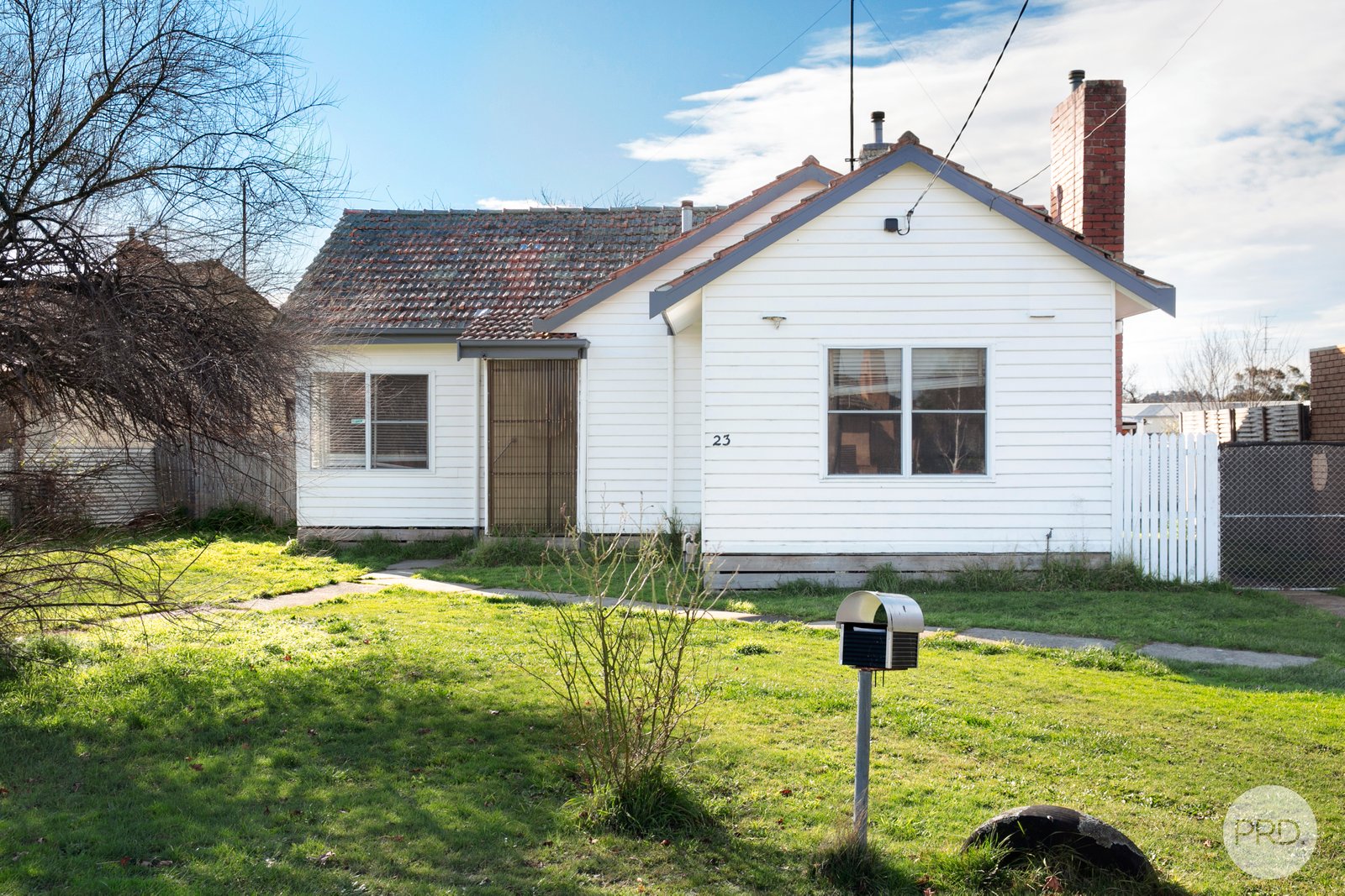 23 Yarrowee Street SEBASTOPOL 1