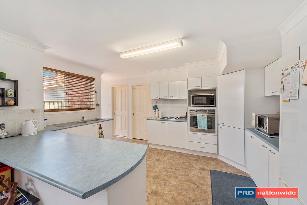 2/30-32 Boultwood Street COFFS HARBOUR 3