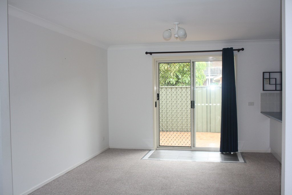 2/30-32 Boultwood Street COFFS HARBOUR 3