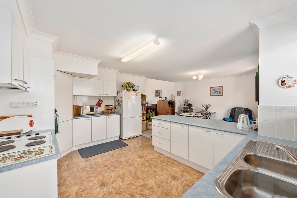 2/30-32 Boultwood Street COFFS HARBOUR 11