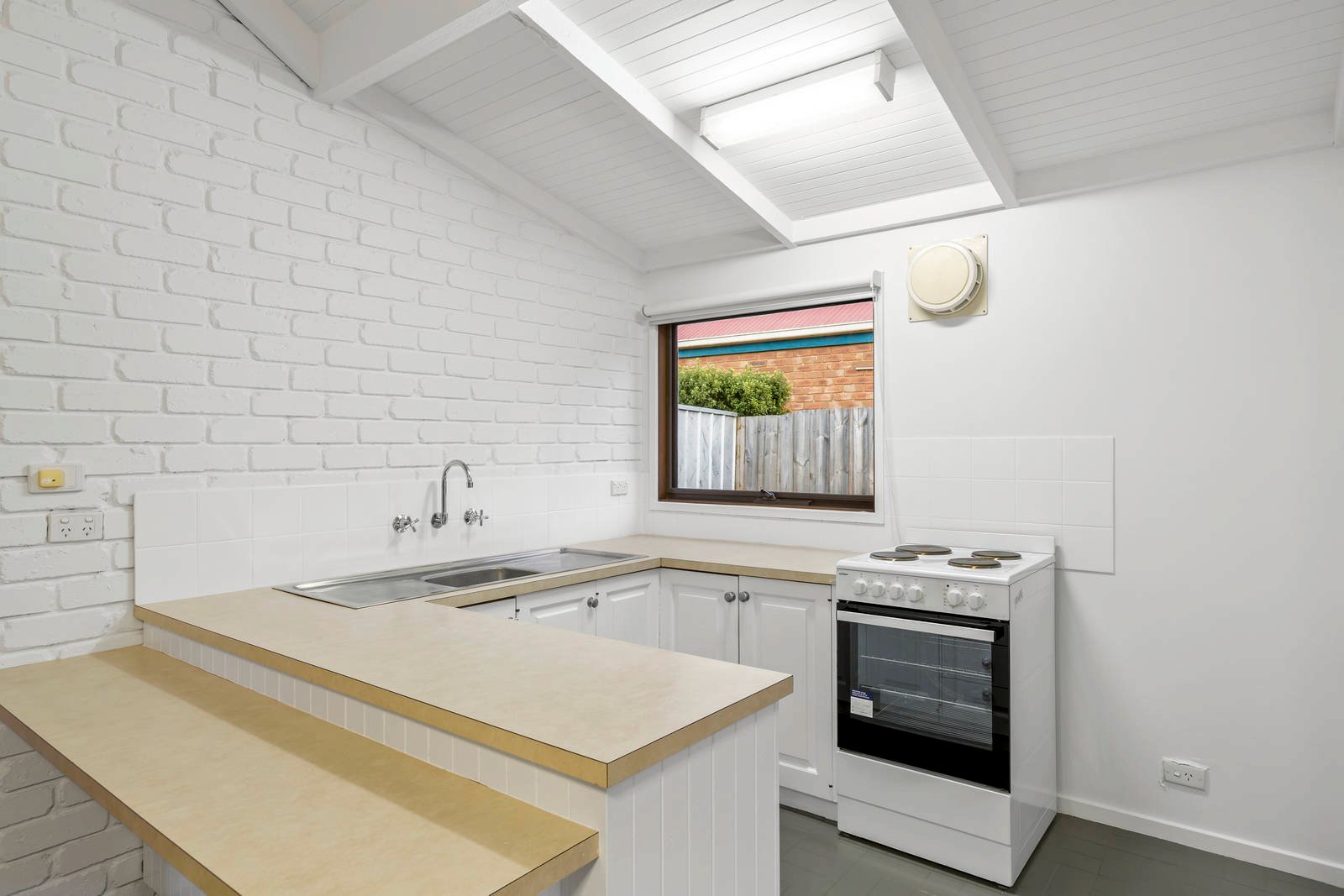 Real Estate and Property in 2/30-32 Dare Street, Ocean Grove, VIC