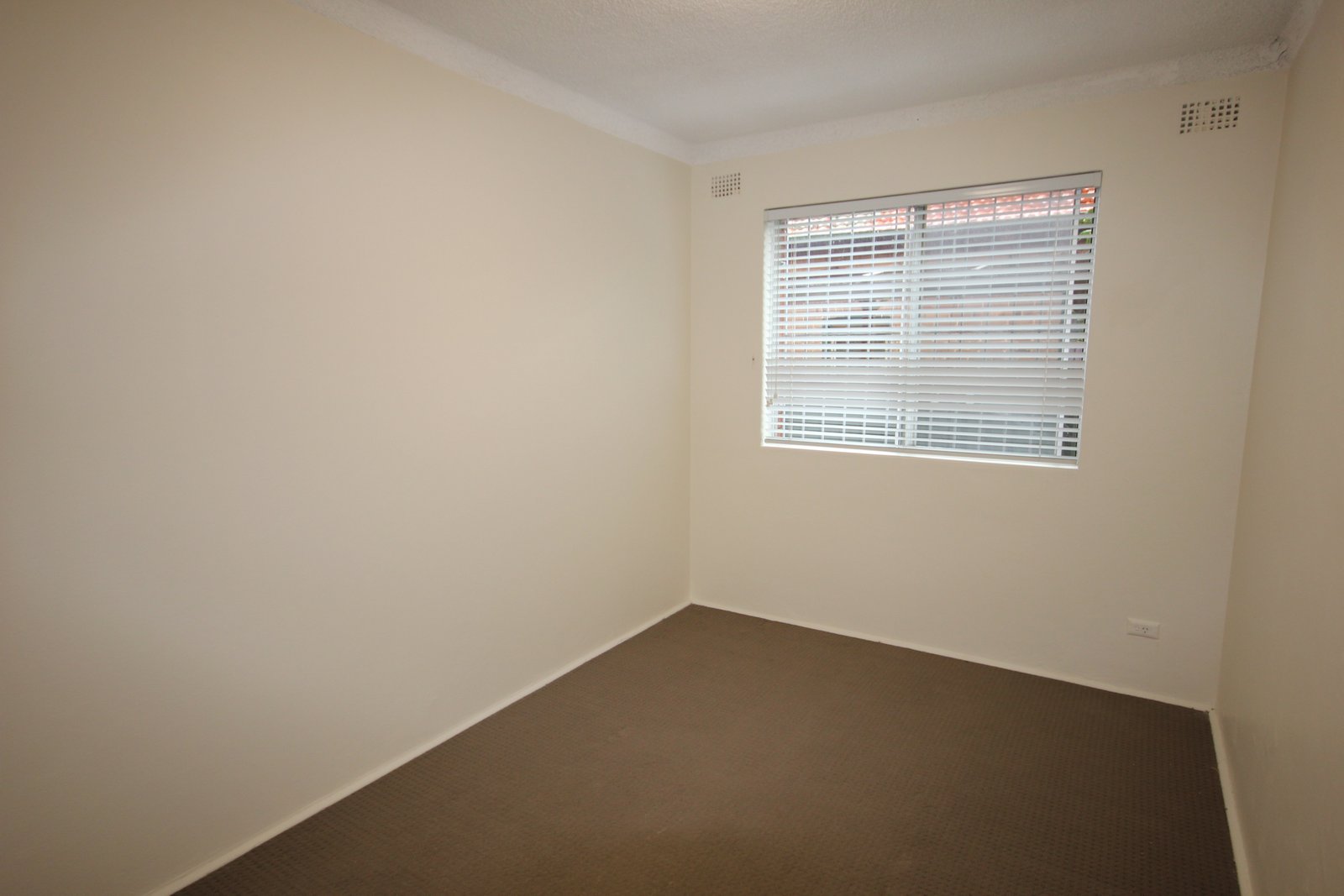 2/30 Arthur Street PUNCHBOWL 5