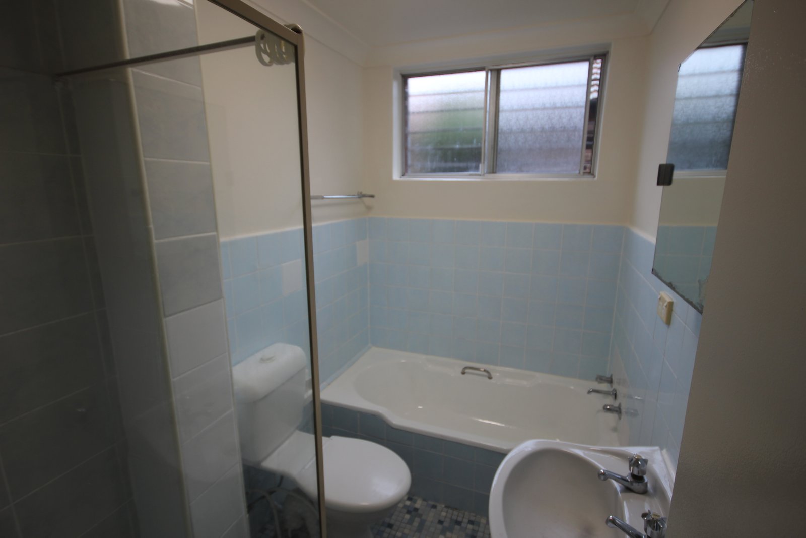 2/30 Arthur Street PUNCHBOWL 6