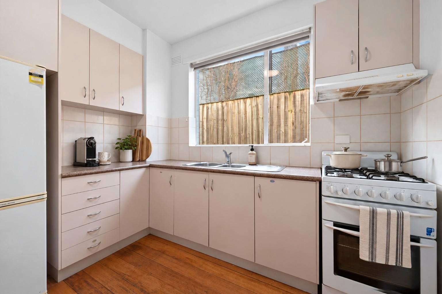 Gallery: 2/30 Balaclava Road