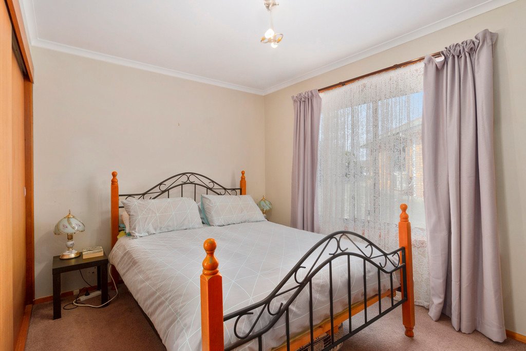 2/30 Barrett Street GLENORCHY 9