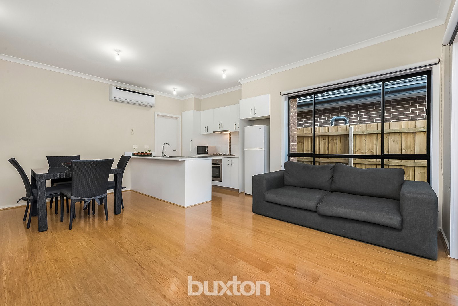 Gallery: 2/30 Bevan Avenue
