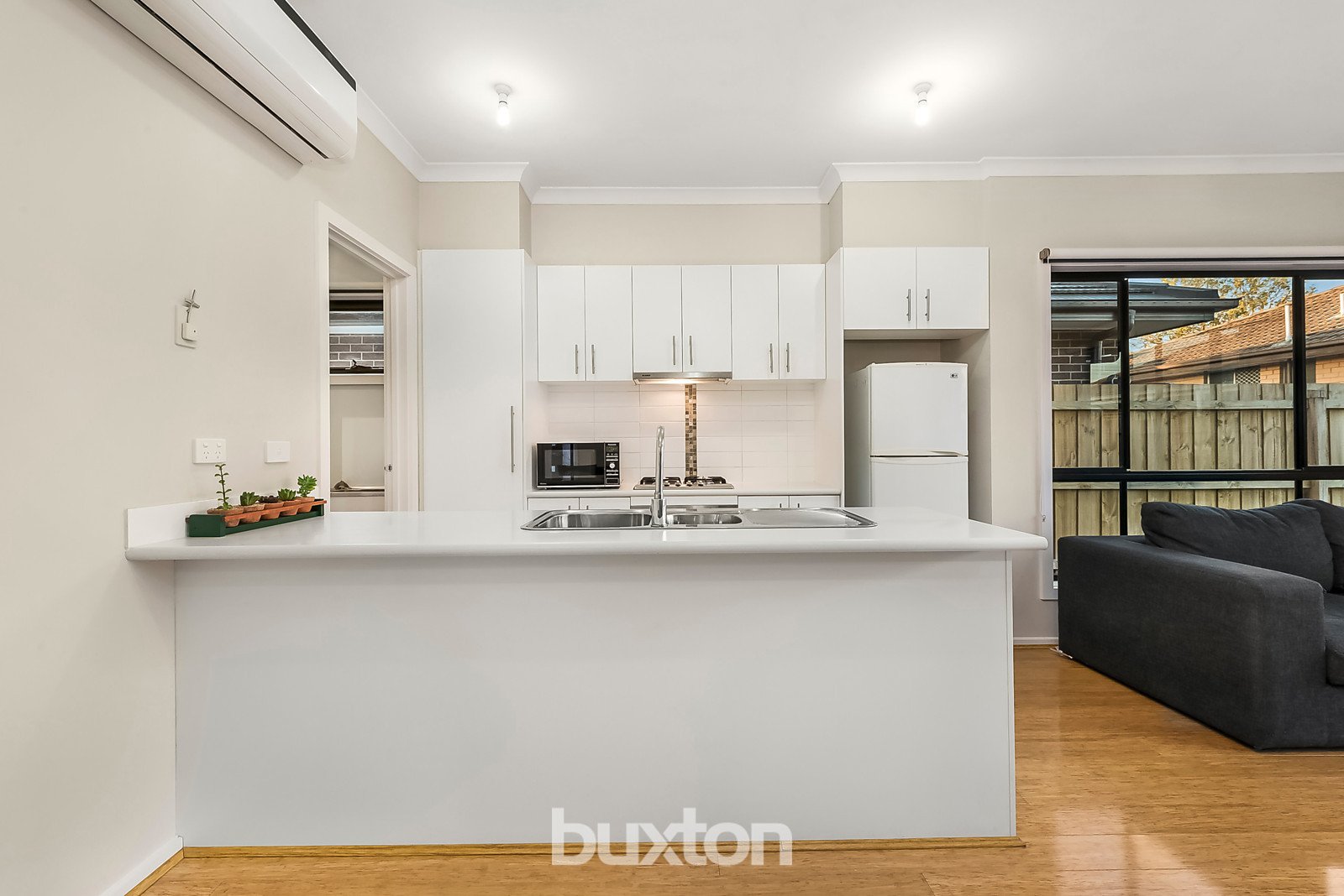 Gallery: 2/30 Bevan Avenue