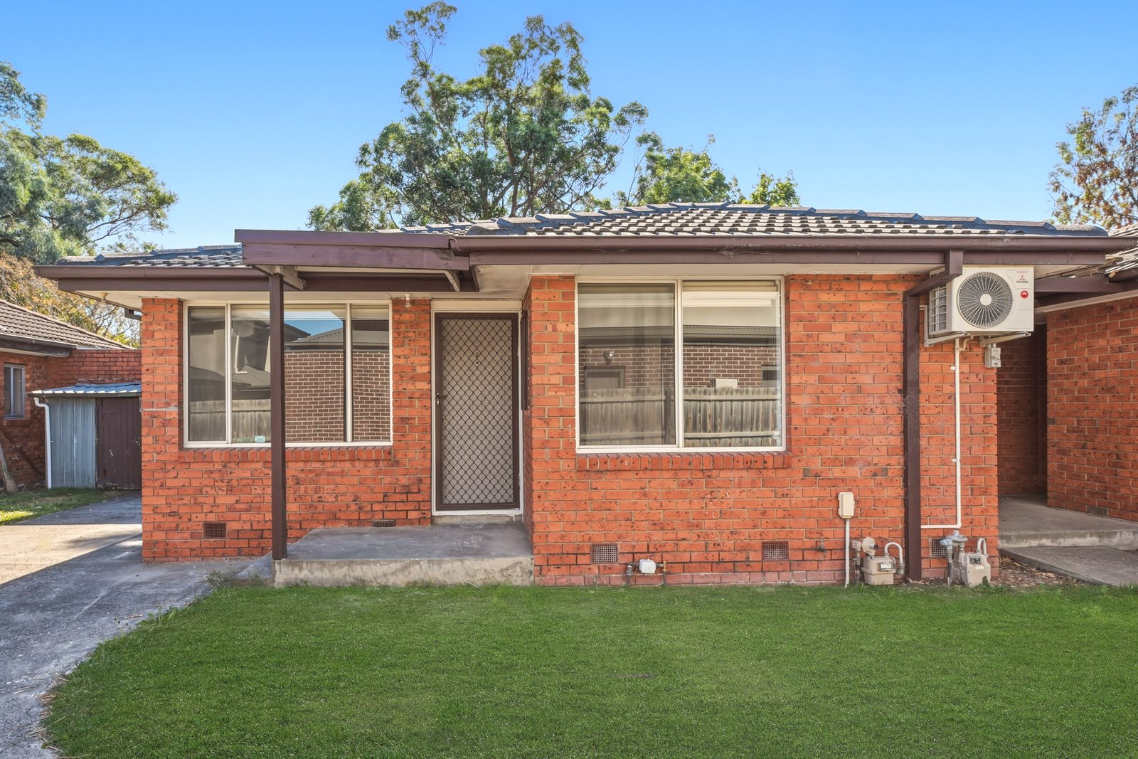 Gallery: 2/30 Burns Avenue